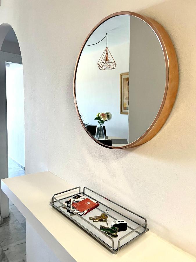 Apartment Sea Breeze - Apartamento Brisas Del Mar Benalmádena Exteriör bild