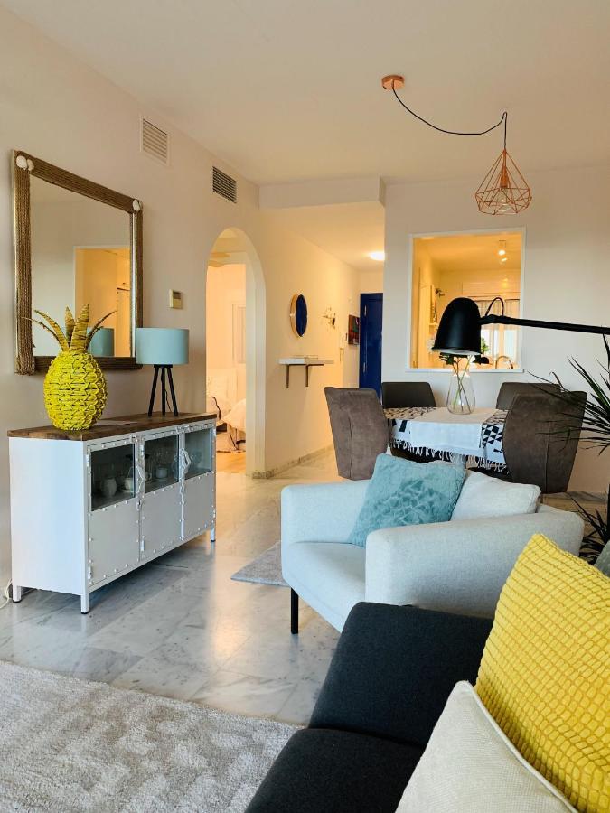 Apartment Sea Breeze - Apartamento Brisas Del Mar Benalmádena Exteriör bild